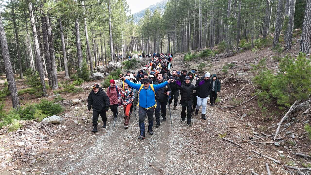Konya’nın ünlü yaylası Muslu, kar altında 400 kişiye heyecan yaşattı 5